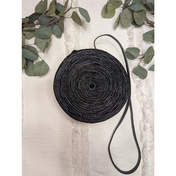 Anthropologie Street Level Round Wicker Purse in Black - Picture 2 of 8